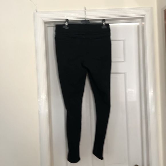 Old Navy Black Super Skinny Black Jeans Stretch Size 10 EUC - Picture 4 of 6
